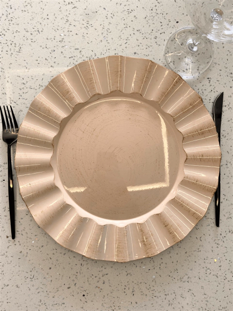 Sousplat de plástico rosa claro (conj. 6 peças)