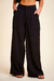 Calça Pantalona Alfaiataria Barbie Preto na internet
