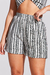 Shorts Essencial Listrado Preto - comprar online