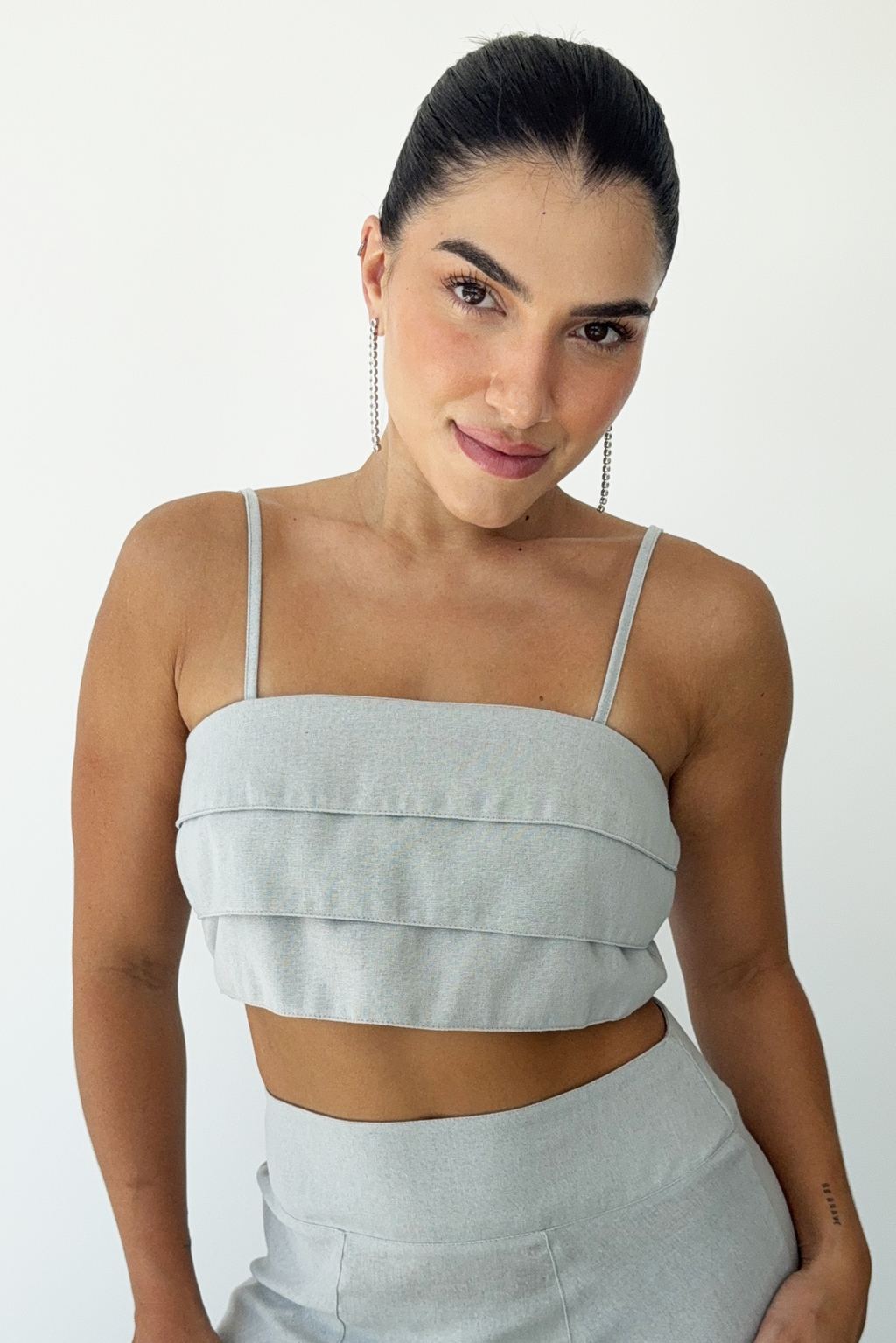 Cinza