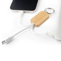 Chaveiro em bambu com cabo para carregamento USB-A - loja online