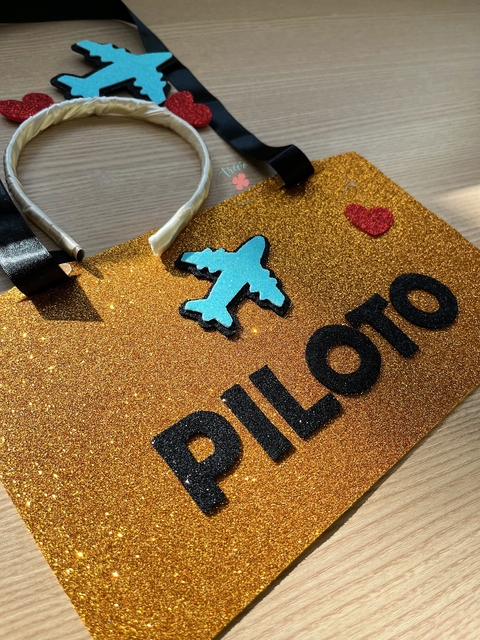 Tiara + Plaquinha Piloto Casal Carnaval - Trevo Papelarte