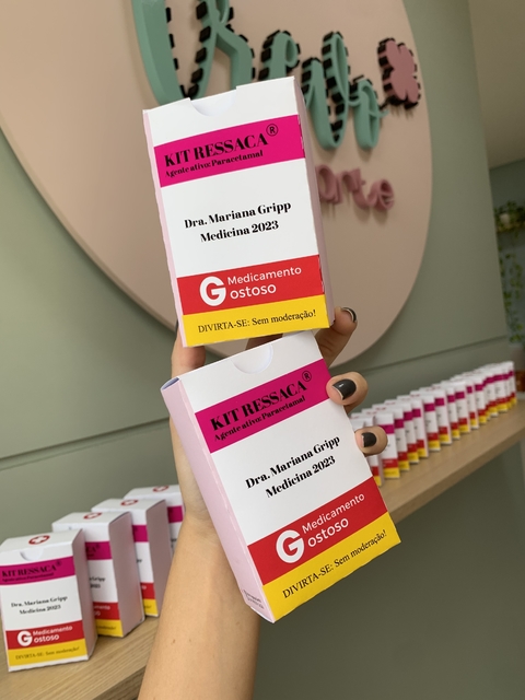 Imagem do 10 Caixinhas Kit Ressaca Modelo Retangular