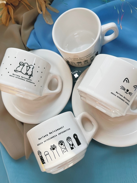 Imagem do 4 Xícaras com pires - conjunto PET + CAFÉ