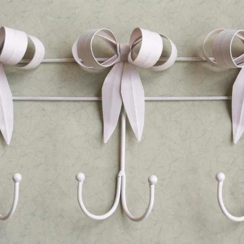 Cabideiro Três Laços Duplos