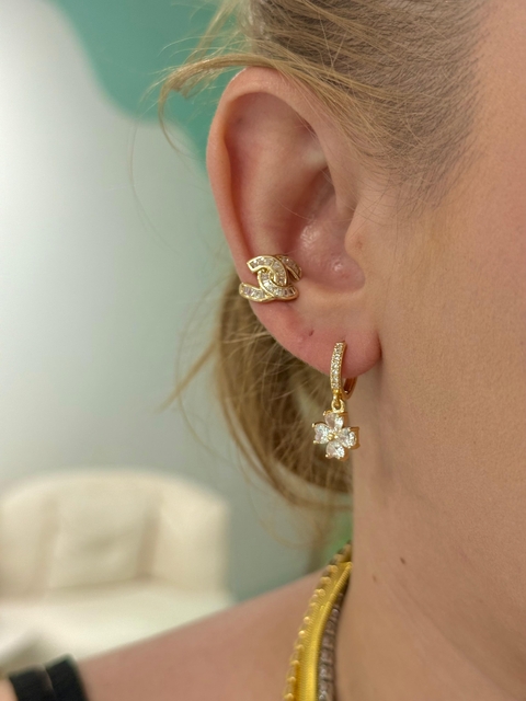 ARGOLINHA CRAVEJADA FLORZINHA