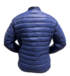 CAMPERA DE ABRIGO CON ESCUDO DEL CLUB - comprar online