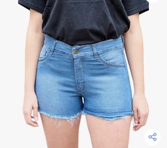 Short Jean dama en internet
