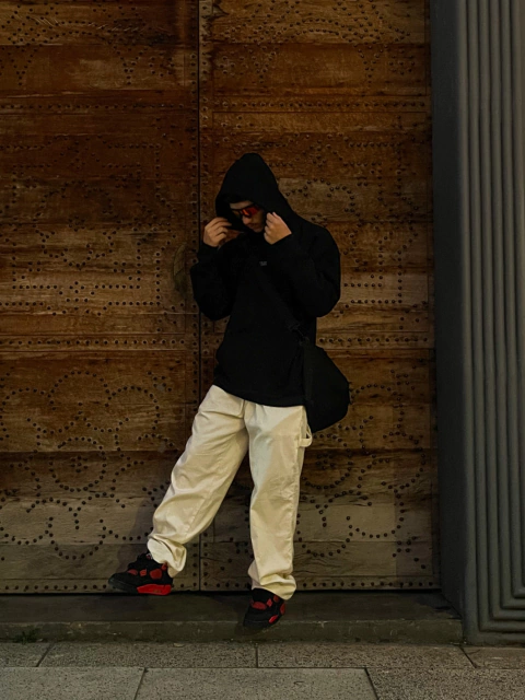 Calça Cotelê Bolso Carpinteiro Creme