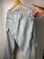 Calça Cotelê Azul Clara na internet