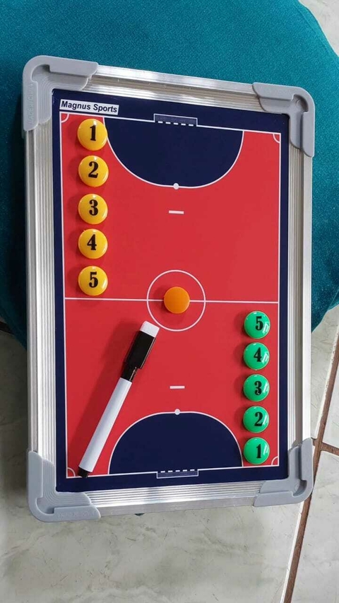 PRANCHETA TÁTICA MAGNÉTICA DUPLA FACE DE FUTSAL.