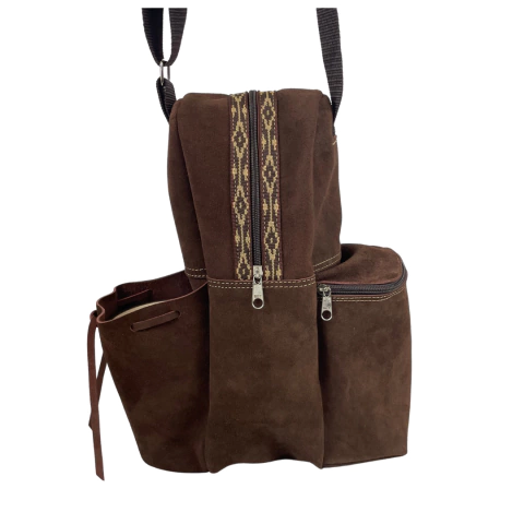 Mateira Bolsa de Couro Camurça Marrom Pampa Fechada 1L para Chimarrão