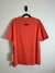 Camiseta Essentials na internet