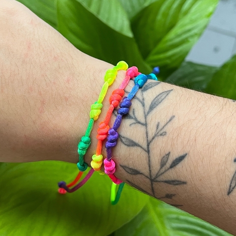 Pulseira 7 Nós Colorida