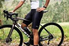 CALZA DE CICLISMO ELEVEN ULTRA SIN COSTURA NEGRA HOMBRE - tienda online