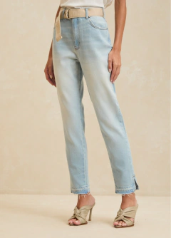 Calça Jeans Reta com Cinto Forum
