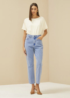 Camiseta Feminina Reta Forum