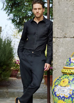 Camisa Fit Básica