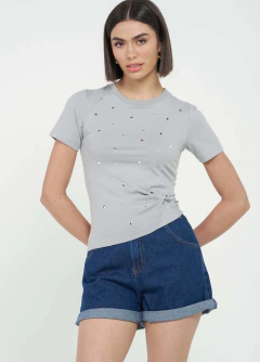 Camiseta Baby Look com Aplicação e Torção Frente CLC - comprar online