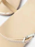 Sandália Rasteira Verniz Schutz - comprar online