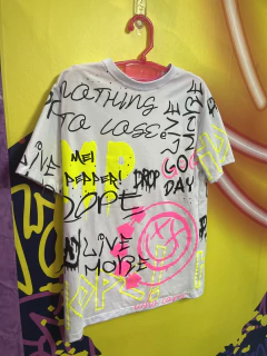 Blusa estampa Full na internet