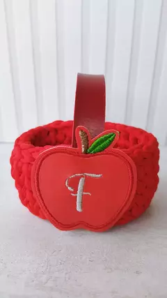 APLIQUE BORDADO MAÇÃ PERSONALIZADA INICIAL NOME - comprar online