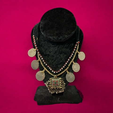 Collar Kuchi Cuadro Tikka - comprar en línea