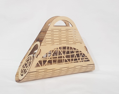 BOLSA TRABALHADA 30X21X9,5CM (desmontada)