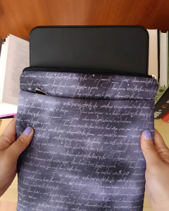 Funda Impermeable y Acolchada para iPad - Érase una Vez en internet