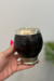 Cuia coquinho com pé e bocal de ouro e prata - PRETA