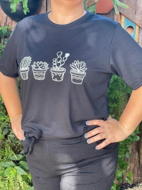 Camiseta suculentas cor preto - tamanho P