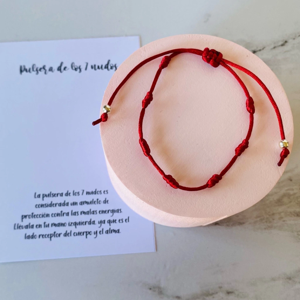 Pulsera de los 7 Nudos Roja