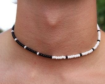 Collar Black and White IV