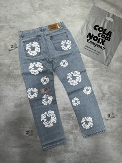 Calça Denim Tears na internet