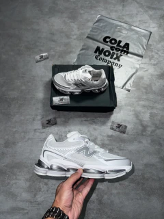 New Balance 2000 - “Abzorb” Pear Grey White