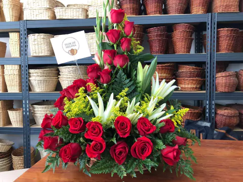 Diseño Floral Flor de Helena