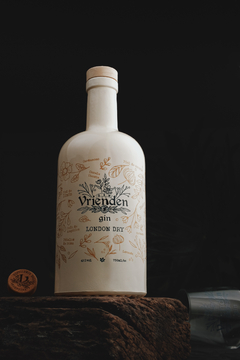 Vrienden gin LONDON DRY 750cc - comprar online