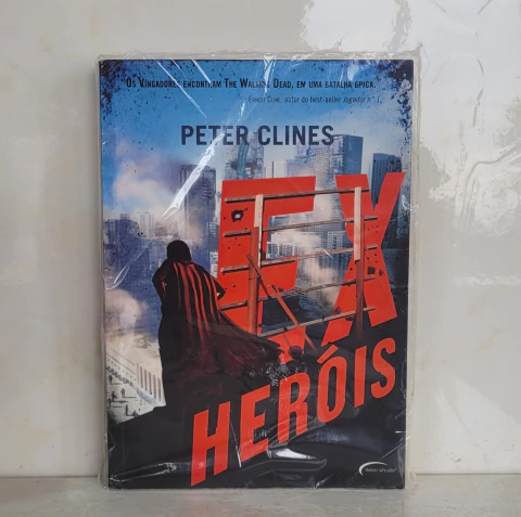 Ex-Heróis - USADO - comprar online