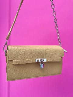 Imagem do Bolsa média larga Bianca (selecione a cor)