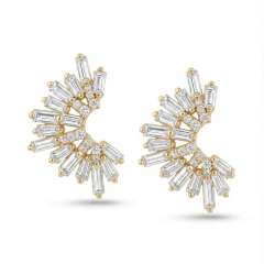 Brinco EarCuff Cravejado de Zircônias - comprar online