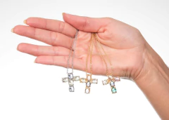 Colar Cruz Colorida com Cristais 60CM - comprar online