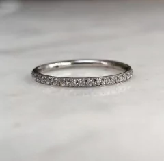 Clicker ring multicristales laterales en internet