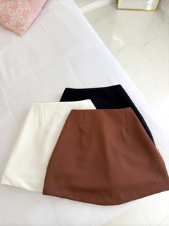 Shorts Saia Lizi na internet
