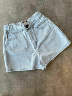 SHORT CLASICO TIRO ALTO - ICONIC
