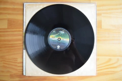 LP Magna Carta – Lord Of The Ages (1973) na internet