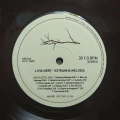 LP Lívia Nery - Estranha Melodia (2020) na internet