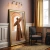 Quadro Decorativo Mulher Chapeleira Elegance