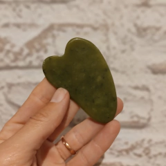 Guasha de Jade Piedra Natural