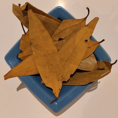 Hoja Entera de Laurel
