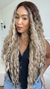 Lace Front Lilian Loira 2